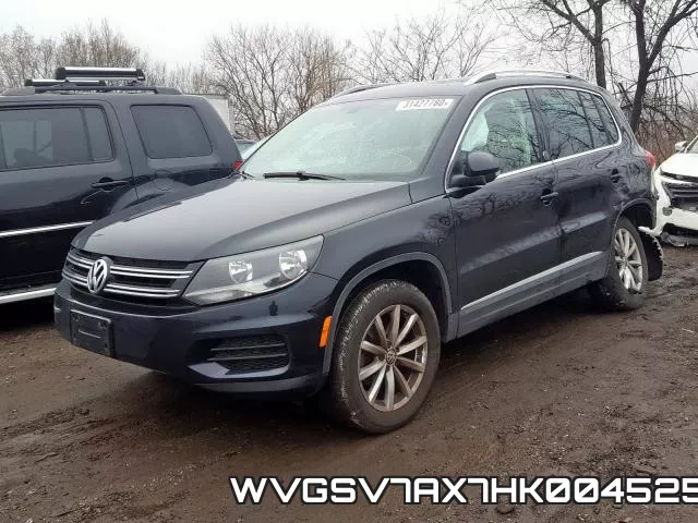 WVGSV7AX7HK004525_2.webp