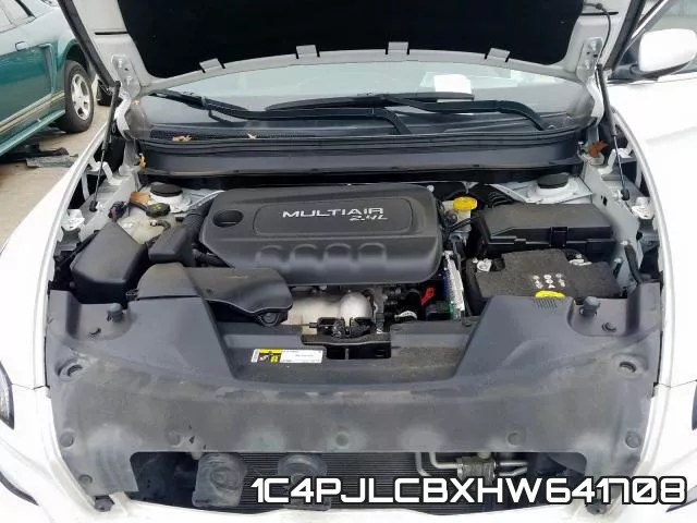 1C4PJLCBXHW641708_7.webp