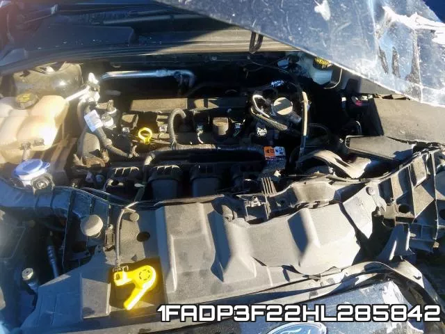 1FADP3F22HL285842_7.webp