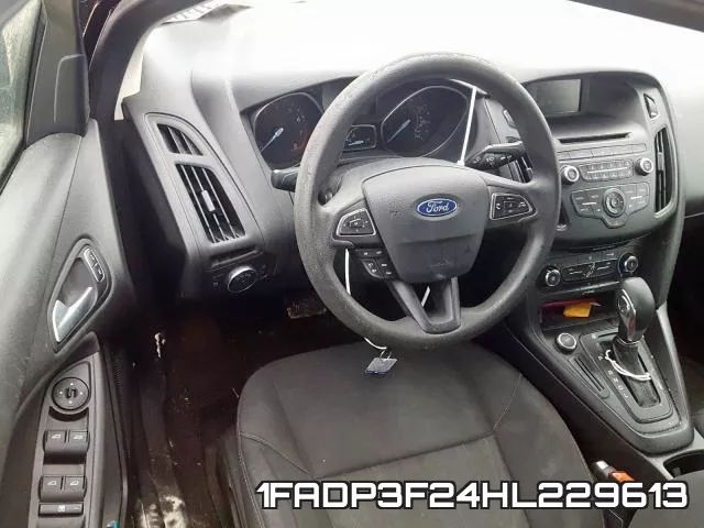 1FADP3F24HL229613_9.webp