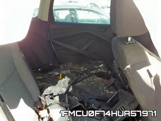 1FMCU0F74HUA57971_6.webp