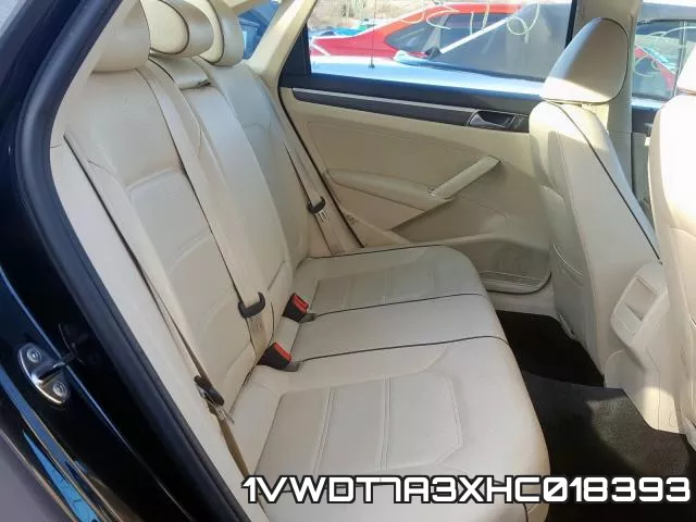 1VWDT7A3XHC018393_6.webp
