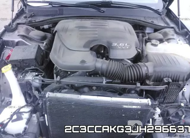 2C3CCAKG3JH296637_10.webp