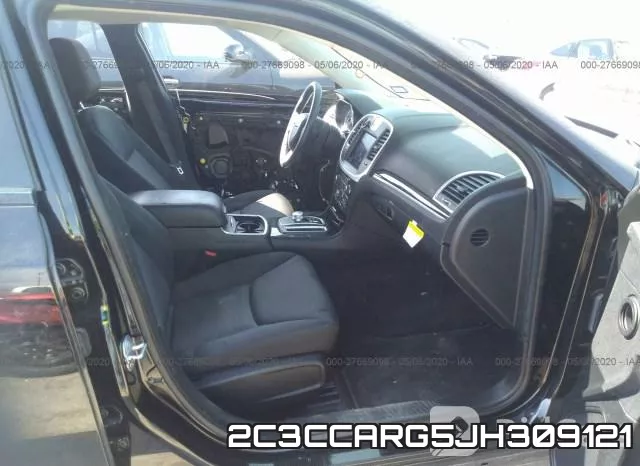 2C3CCARG5JH309121_5.webp