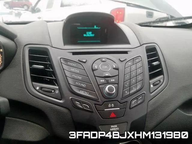 3FADP4BJXHM131980_9.webp