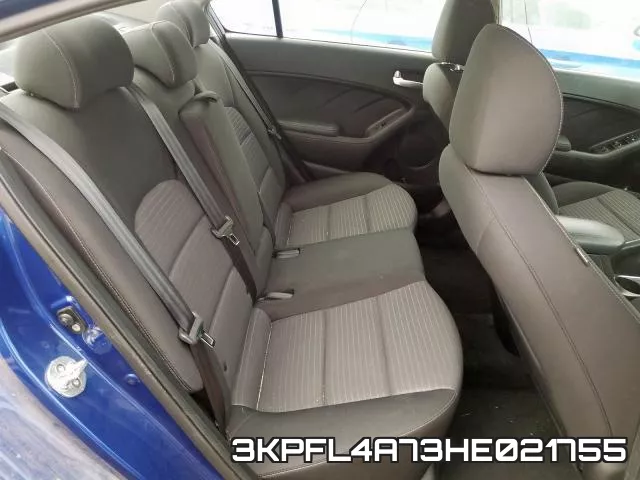 3KPFL4A73HE021755_6.webp