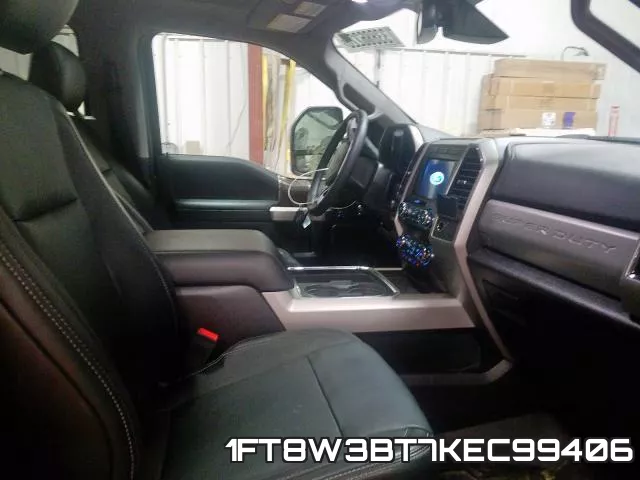 1FT8W3BT7KEC99406_5.webp