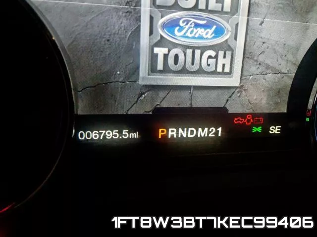 1FT8W3BT7KEC99406_8.webp
