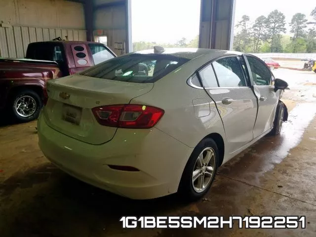 1G1BE5SM2H7192251_4.webp