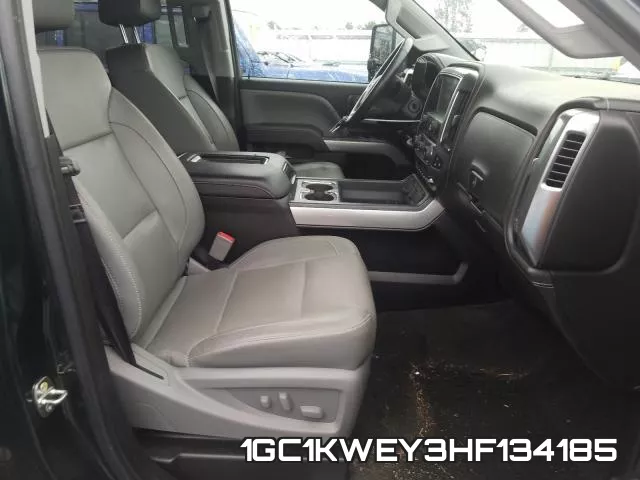 1GC1KWEY3HF134185_5.webp