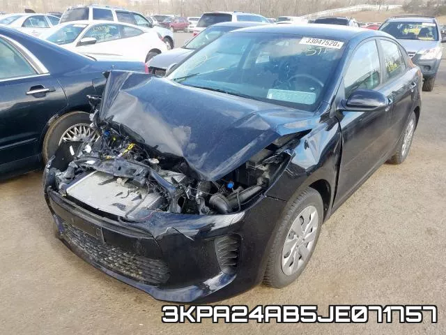 3KPA24AB5JE071757_2.webp