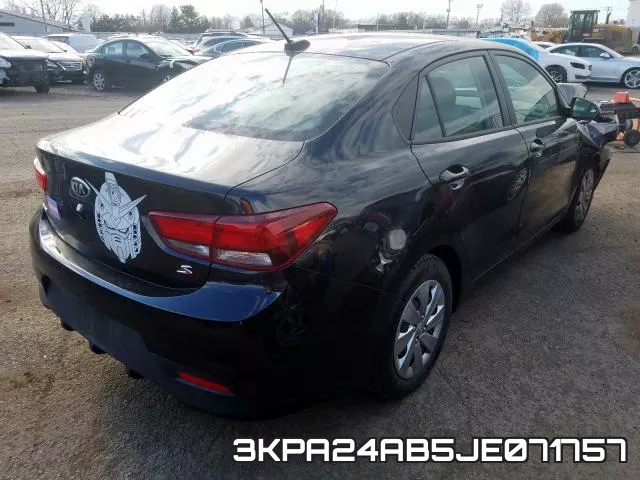 3KPA24AB5JE071757_4.webp