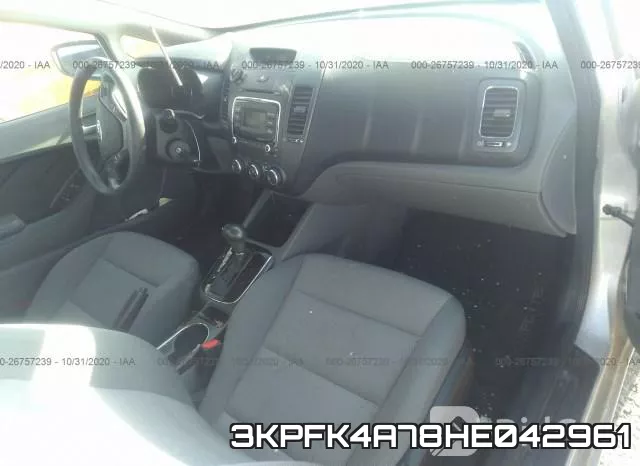 3KPFK4A78HE042961_5.webp