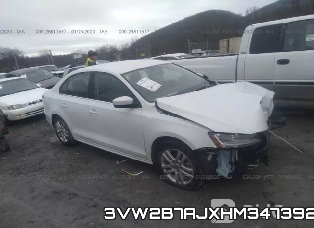 3VW2B7AJXHM347392_1.webp