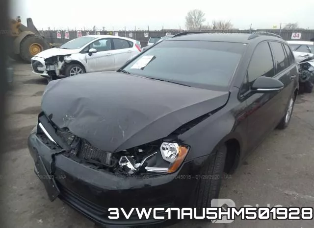 3VWC17AU5HM501928_2.webp
