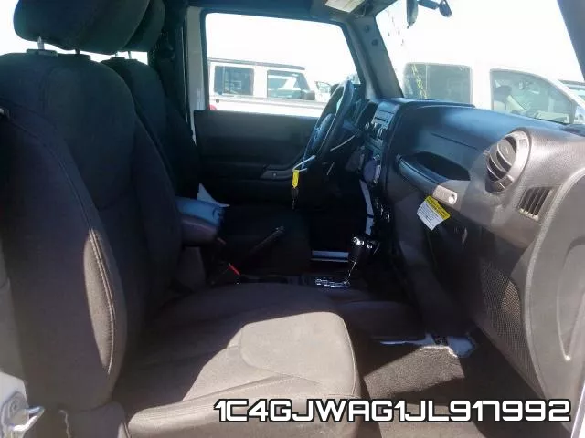 1C4GJWAG1JL917992_5.webp