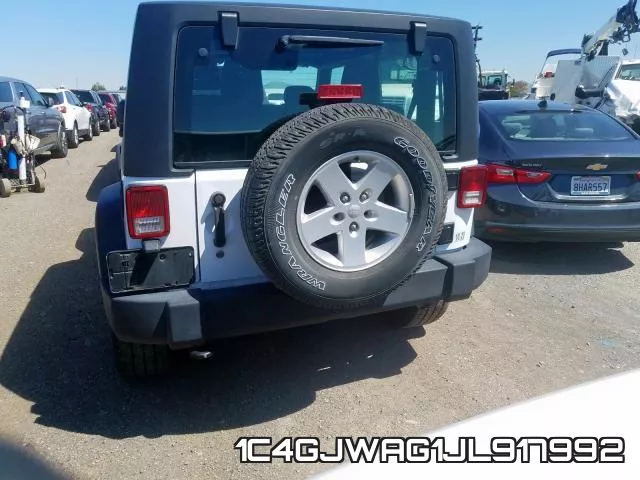 1C4GJWAG1JL917992_9.webp