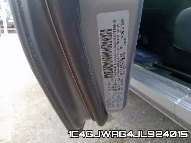 1C4GJWAG4JL924015_10.webp