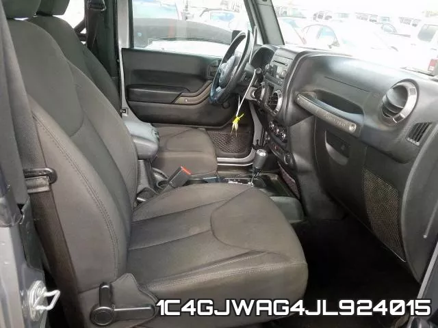 1C4GJWAG4JL924015