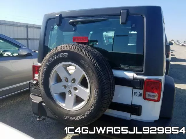 1C4GJWAG5JL929854_9.webp