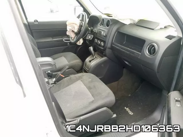 1C4NJRBB2HD106363_5.webp