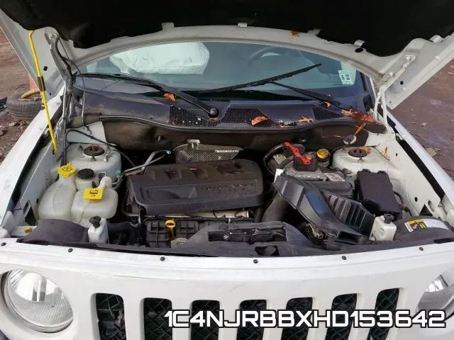 1C4NJRBBXHD153642_7.webp