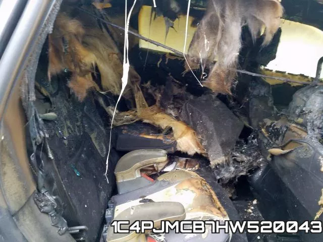 1C4PJMCB7HW520043_6.webp