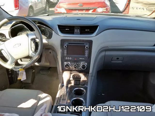 1GNKRHKD2HJ122109_9.webp