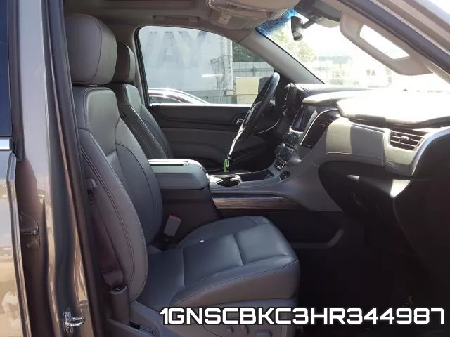 1GNSCBKC3HR344987_5.webp