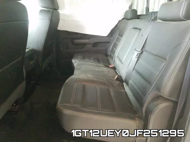 1GT12UEY0JF251295_6.webp