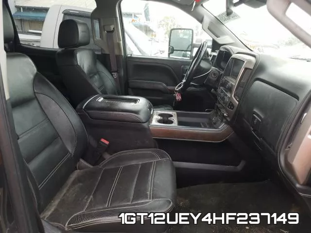 1GT12UEY4HF237149_5.webp