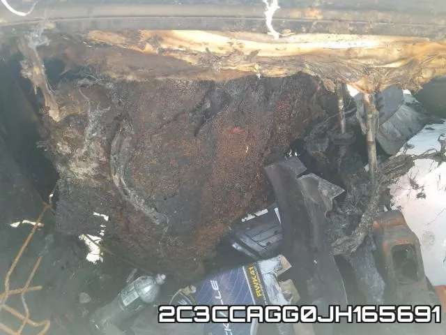 2C3CCAGG0JH165691_6.webp