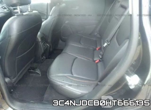3C4NJDCB0HT666135_8.webp
