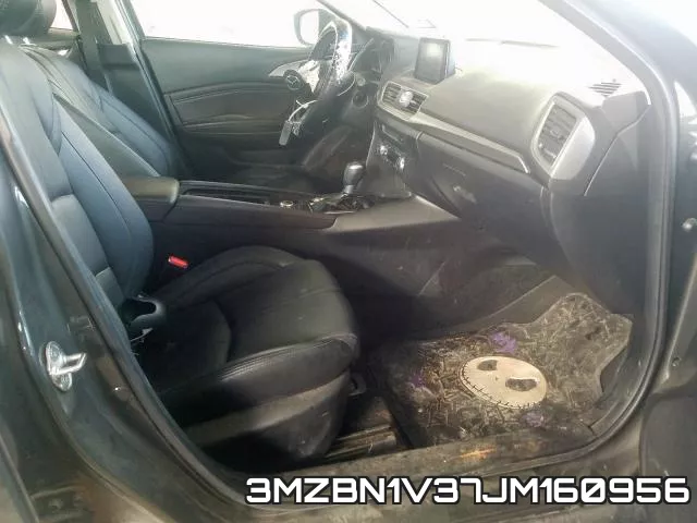 3MZBN1V37JM160956_5.webp