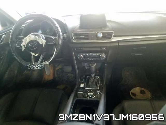 3MZBN1V37JM160956_9.webp