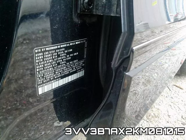 3VV3B7AX2KM081015_10.webp