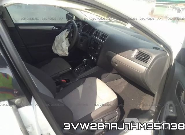 3VW2B7AJ7HM351738_5.webp