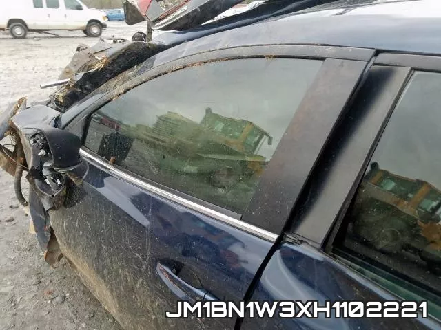 JM1BN1W3XH1102221_8.webp