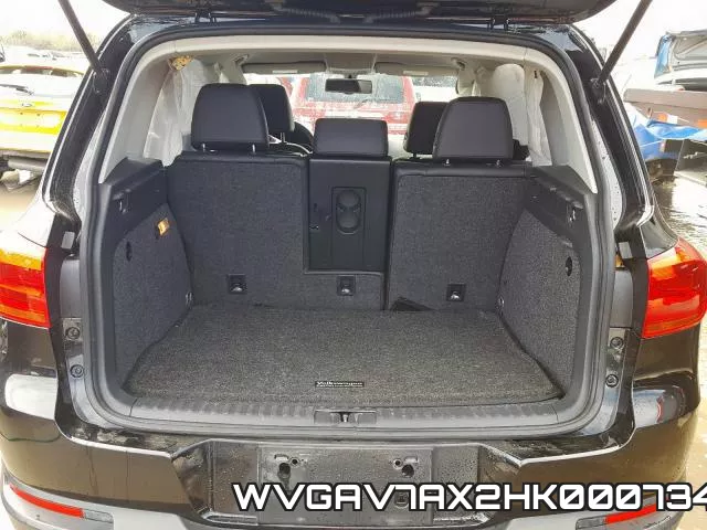 WVGAV7AX2HK000734_9.webp