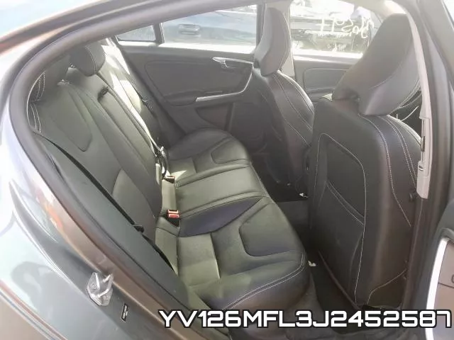 YV126MFL3J2452587
