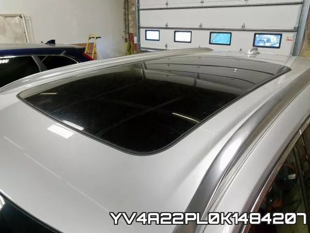 YV4A22PL0K1484207_9.webp