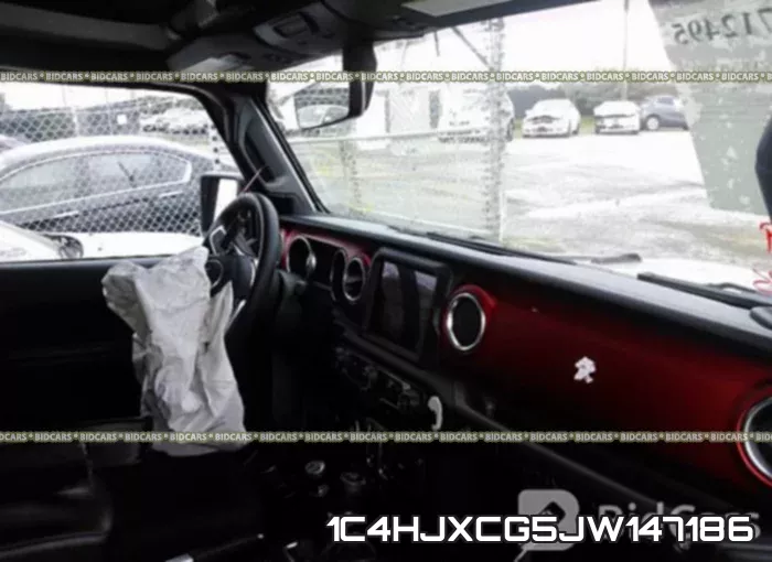 1C4HJXCG5JW147186_5.webp
