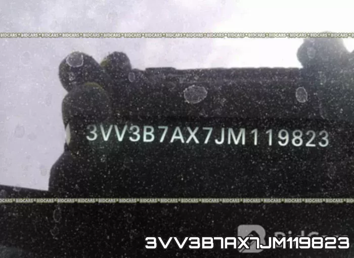 3VV3B7AX7JM119823_9.webp