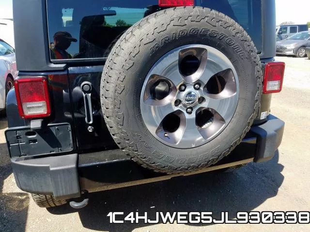 1C4HJWEG5JL930338_9.webp