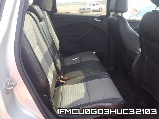 1FMCU0GD3HUC32103_6.webp