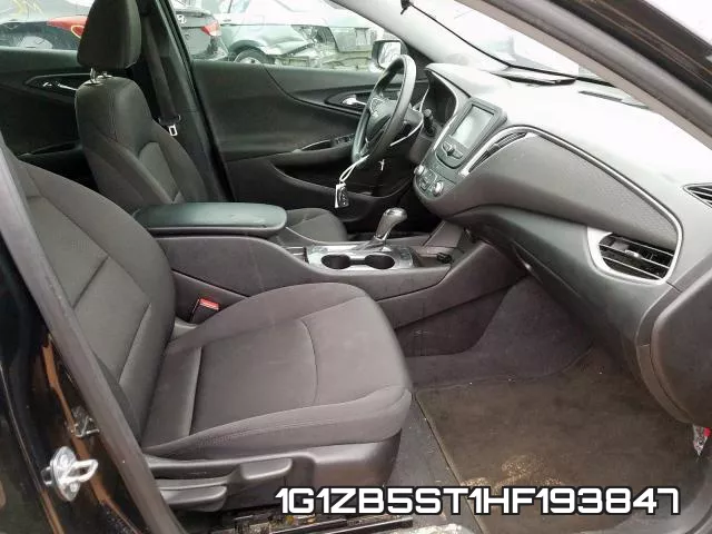 1G1ZB5ST1HF193847_5.webp