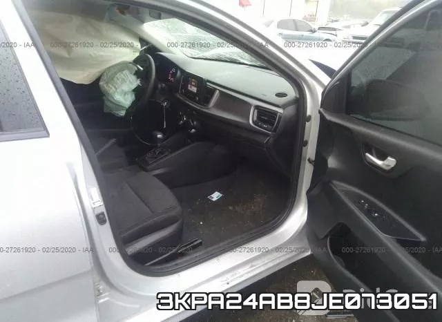 3KPA24AB8JE073051_5.webp
