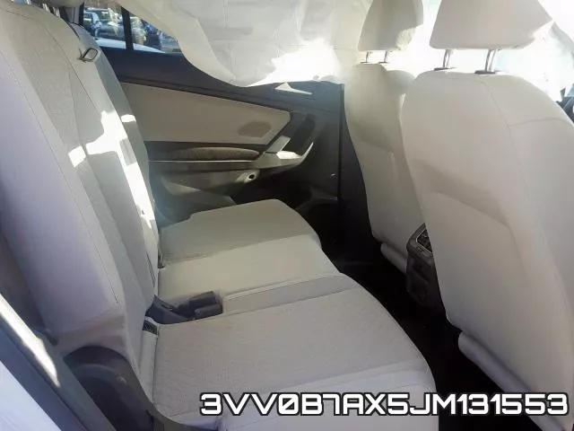 3VV0B7AX5JM131553_6.webp