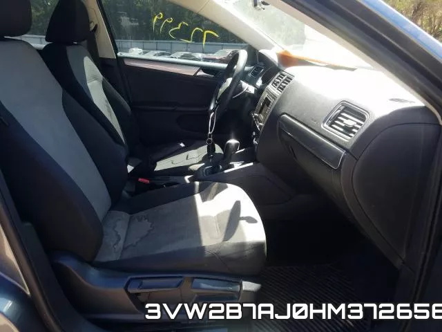 3VW2B7AJ0HM372656_5.webp