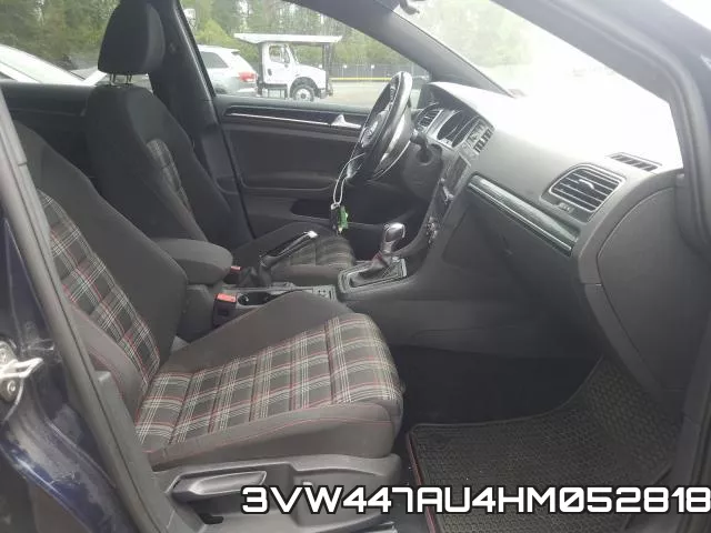 3VW447AU4HM052818_5.webp